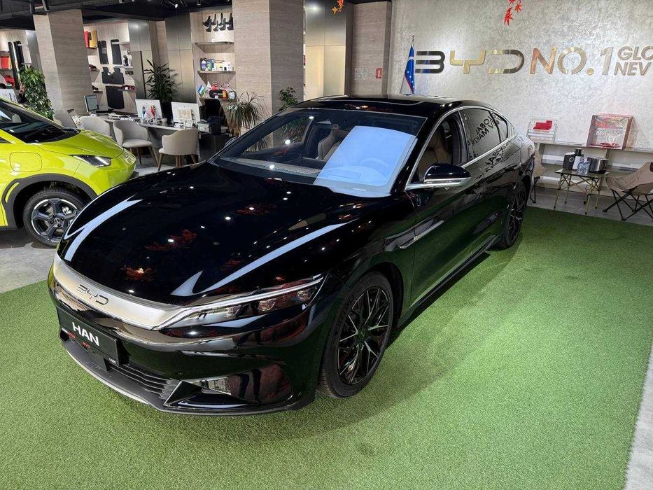 BYD Han EV 610km AWD Flagship от официального дилера BYD 2025