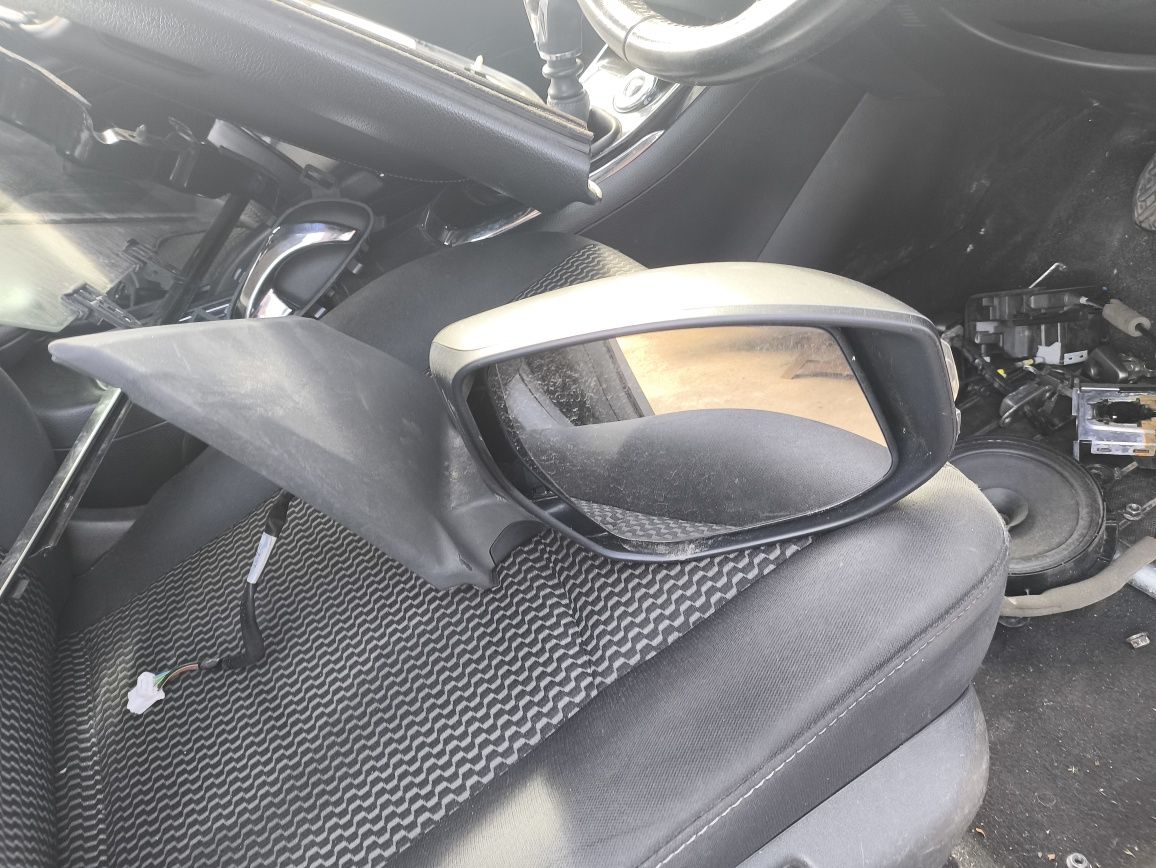 Огледало за Nissan Pulsar