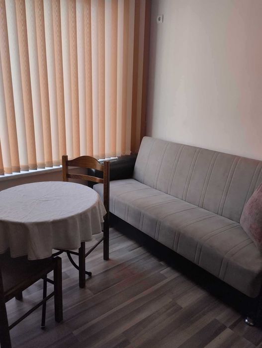 Дава се под наем Двустаен апартамент в Стара Загора, Център - 55 кв.м за 210 € - Снимка #1