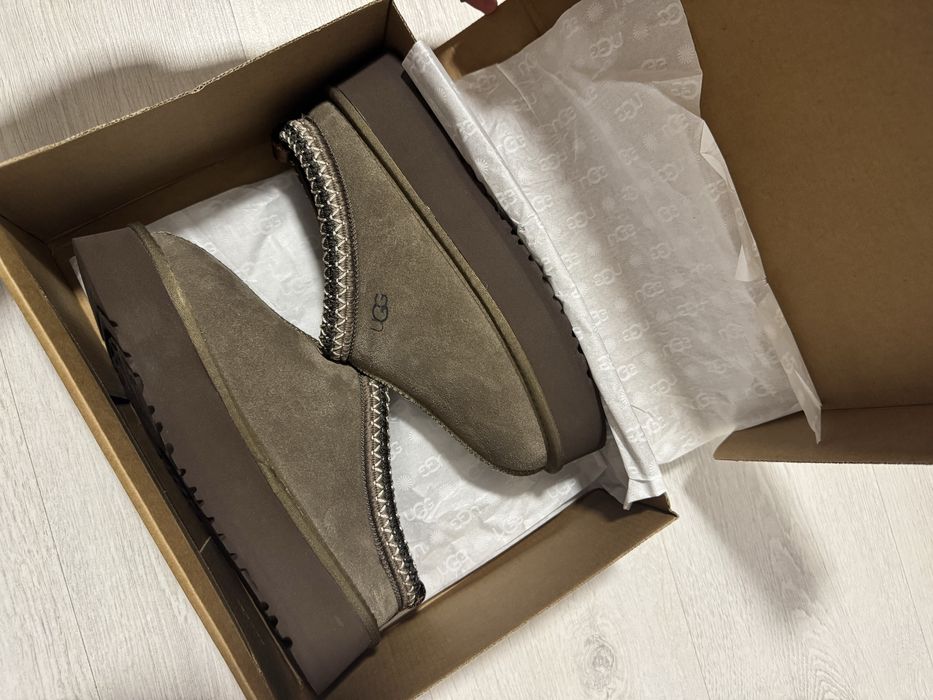 Cizme UGG Tazz 2