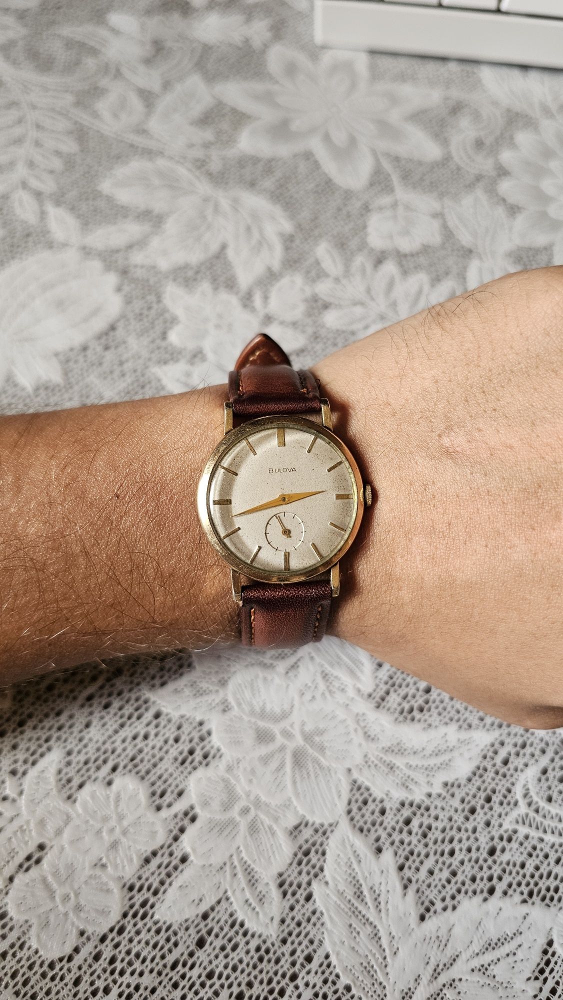 Bulova Механические 1960 год оригинальные Американские часы.