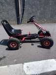 Kart cu pedale pentru copii