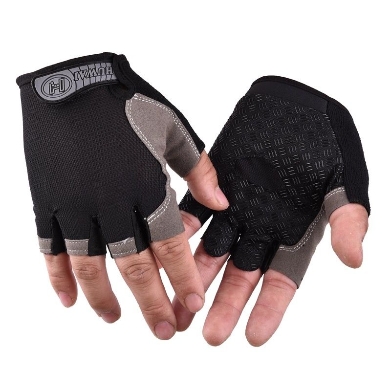 Спортивные перчатки от бренда huwaii