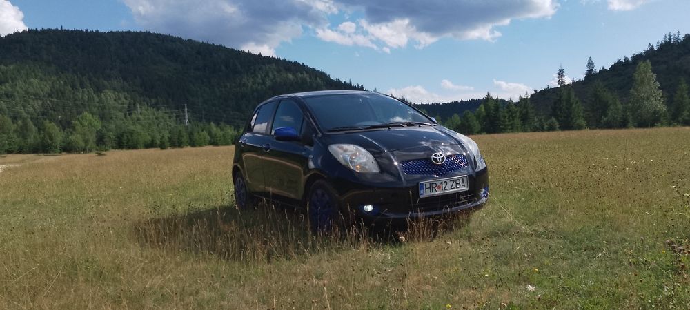 vand yaris 2008 in stare f buna