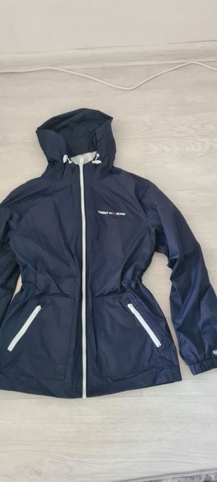 Geaca Tommy Hilfiger,  mărimea XS/S