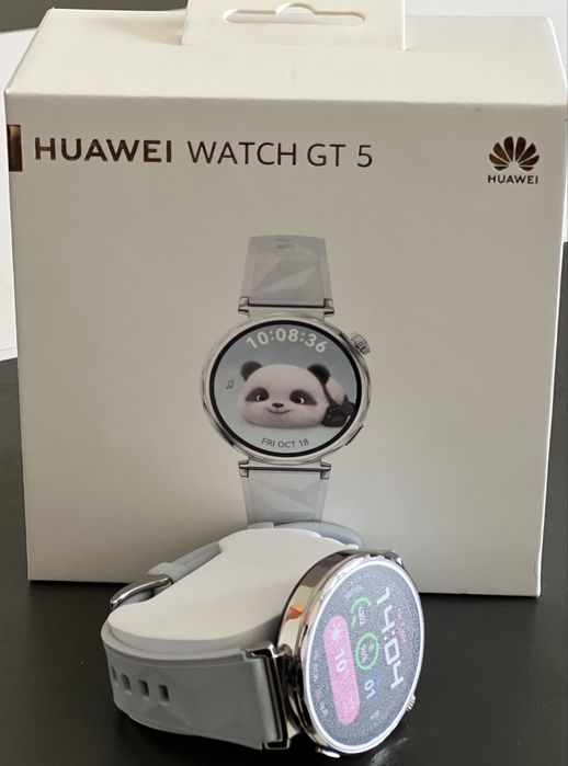 Часовник Huawei GT5