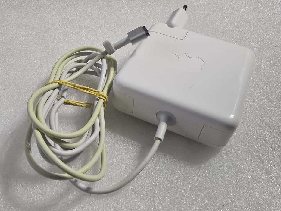 Incarcator original laptop Apple 20V 4.25A 85W Magsafe 2 A1424