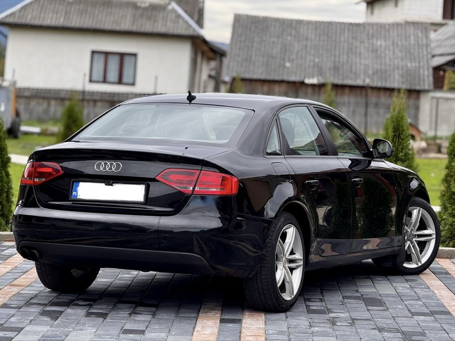 Audi a4 b8 - s line - an 2009 - motor 2.0d 143 cp - intretinut