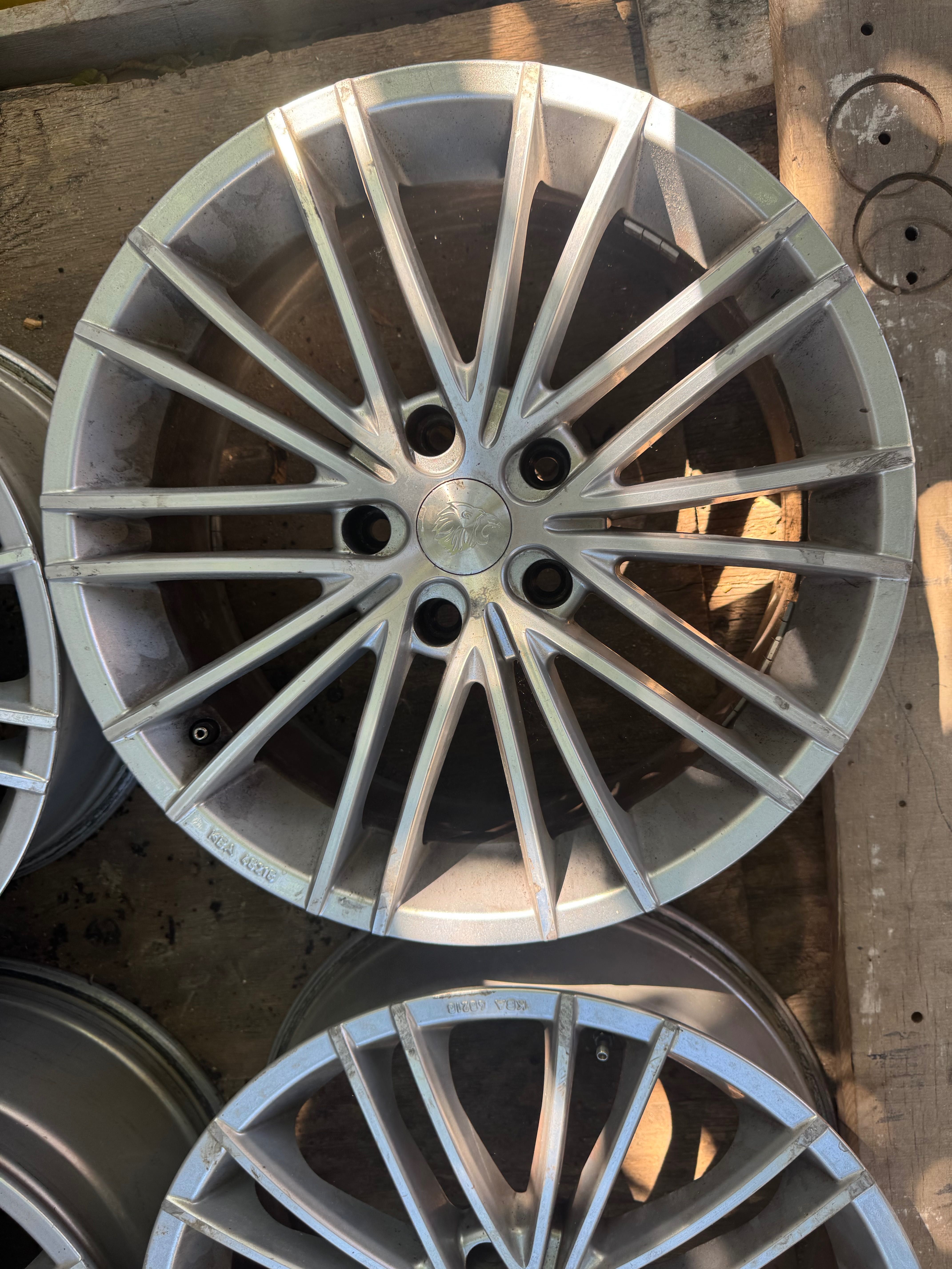 Jante BMW r18 et35 8j 5x120