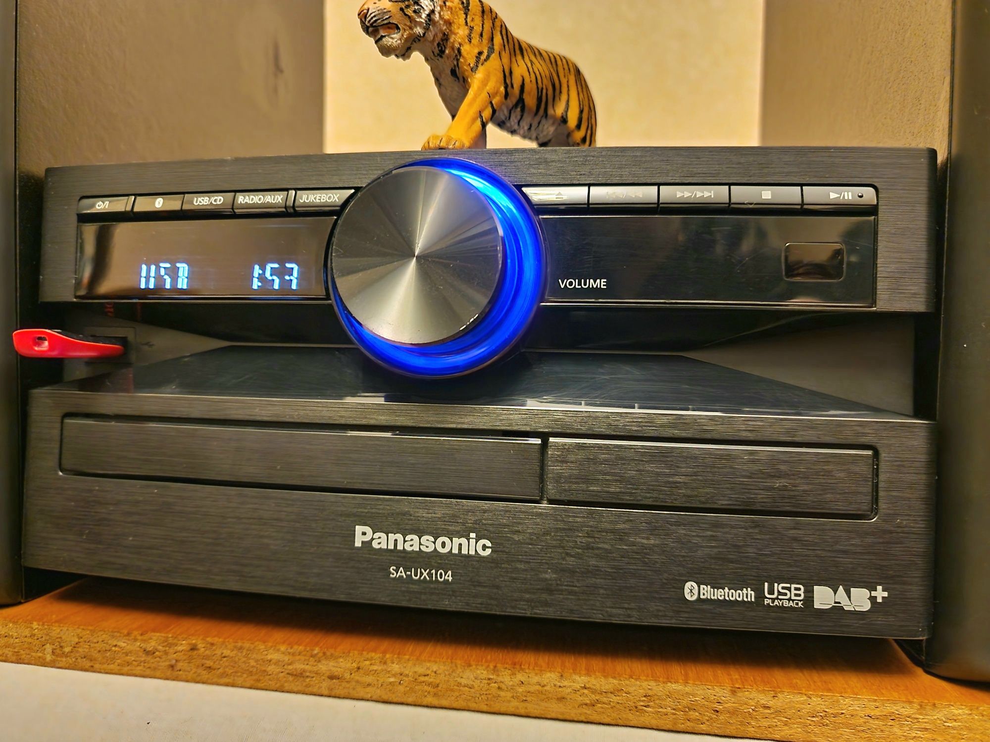 Panasonic SA-UX104. Sistem audio de calitate. Bluetooth, Usb,