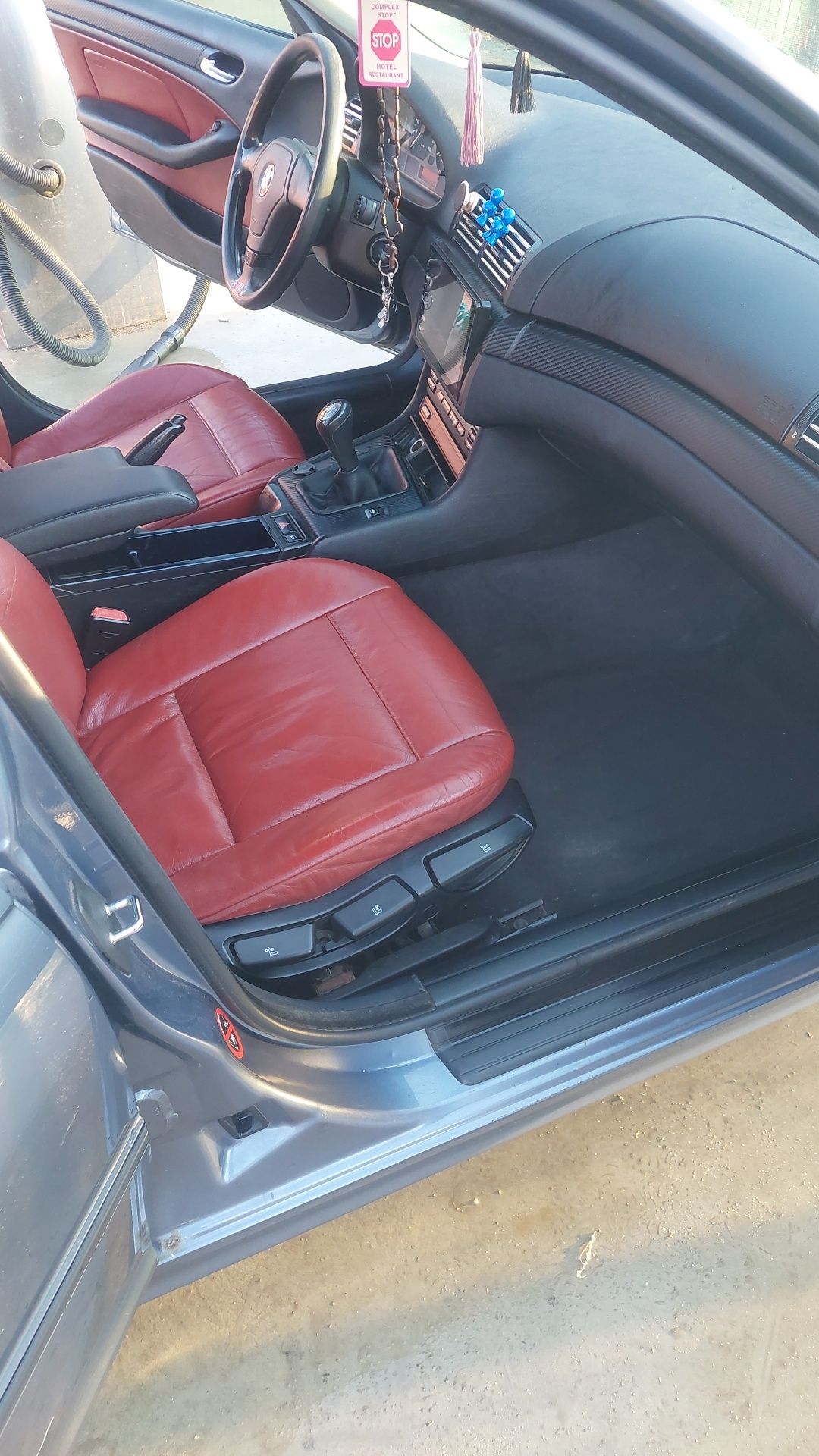 Vând E46 318i benzina