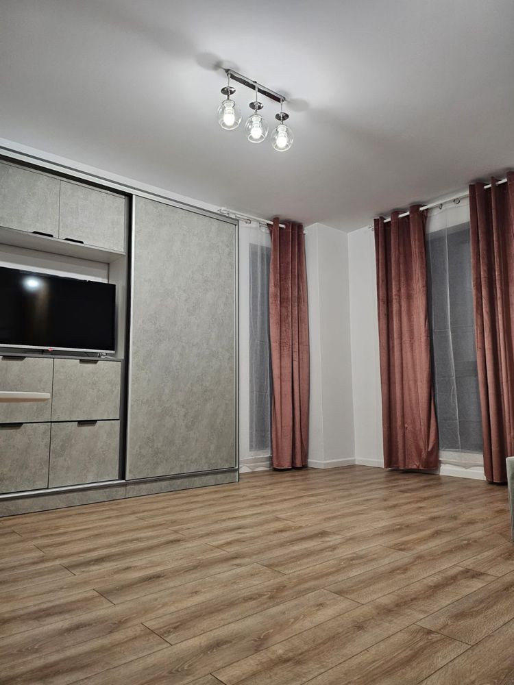 Proprietar închiriez garsoniera Pipera