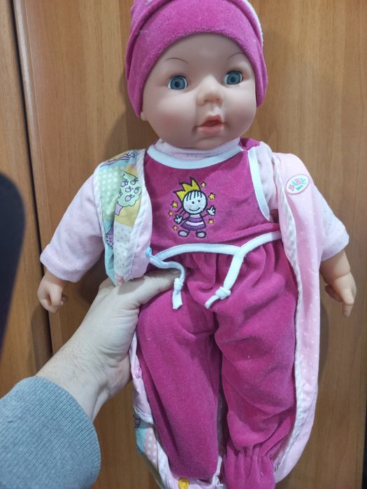 Papusa cu sunet sí accesorii