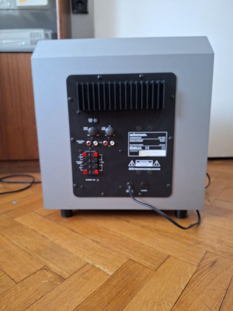 Активен субуфер Universum LB 1305