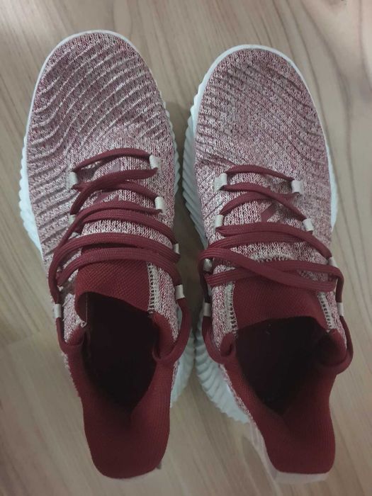 Adidas bounce оригинални маратонки+подарък тениска на Puma