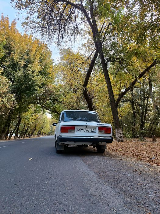 Vaz 2105 07 srochna sotiladi yil 1984