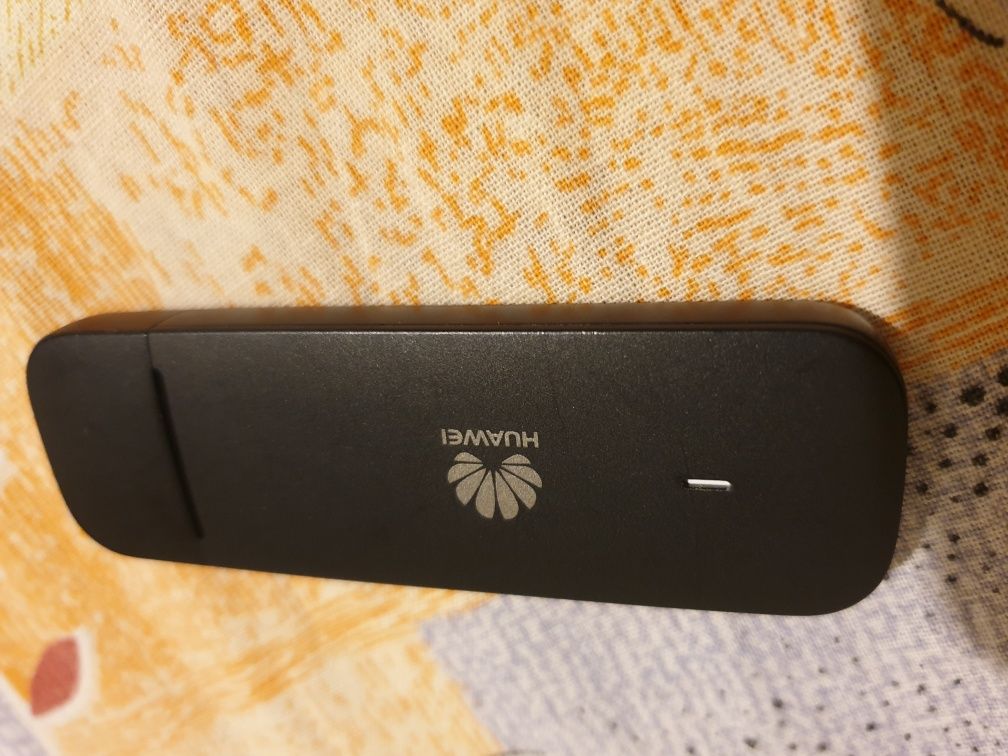 stick ,modem  4G LTE  wifi  Huawei cu cartelă sim
