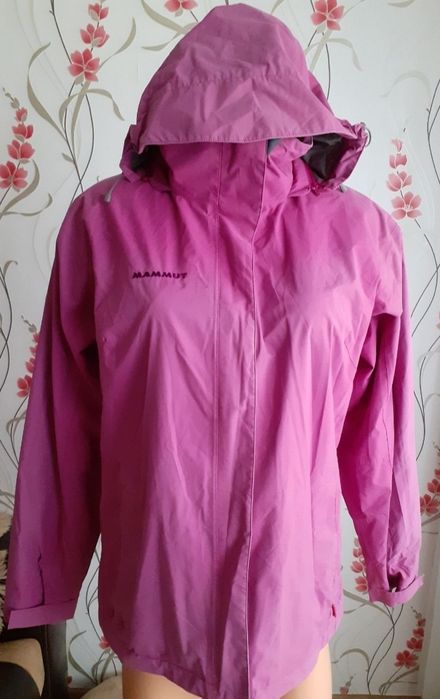 Geaca de dama Mammut dry tech marime M/L.