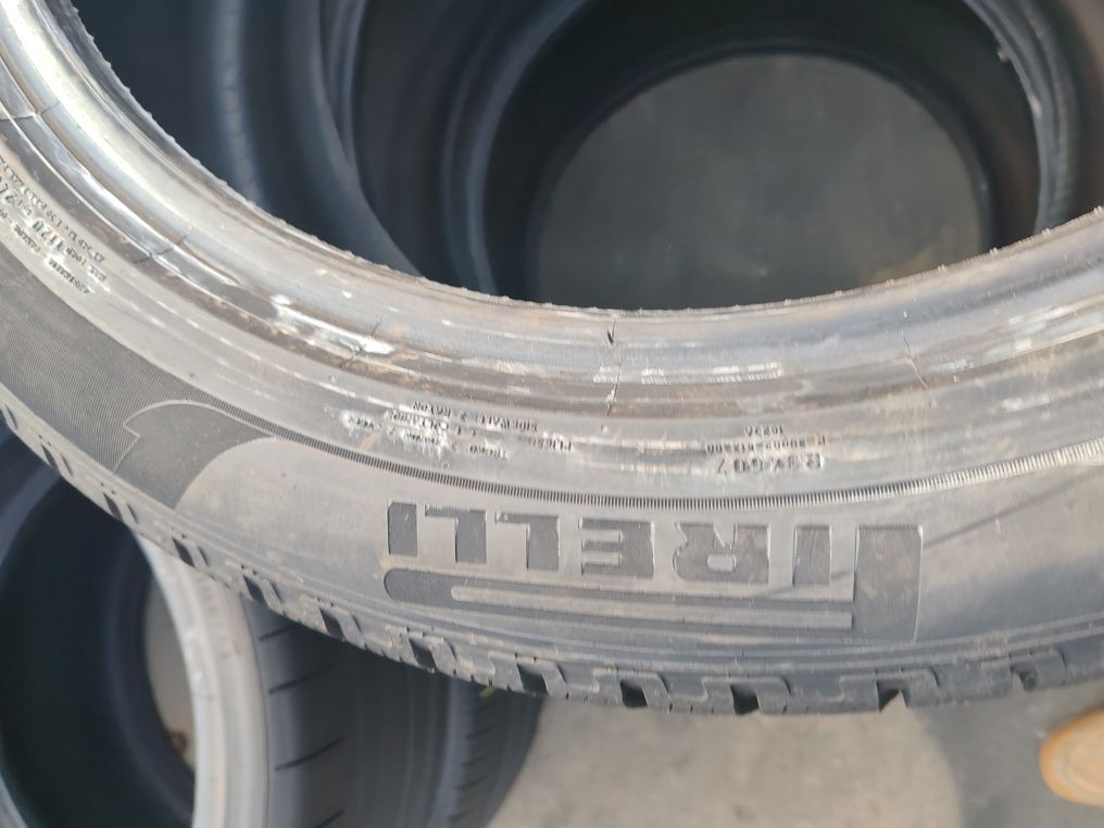 305 40 20 iarna Pirelli