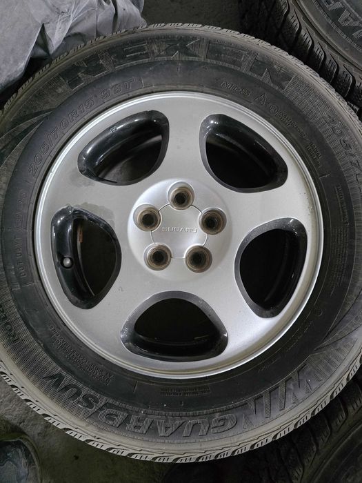 Оригинални джанти с гуми за Субару 205/70 R15