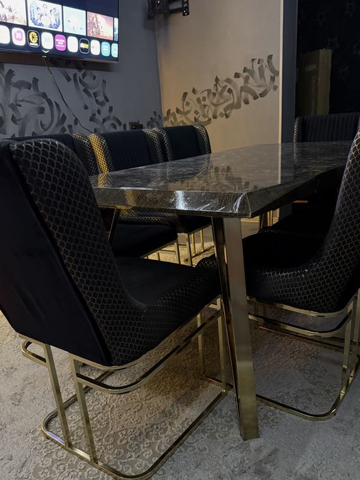 Стол со стульями (президент формат)