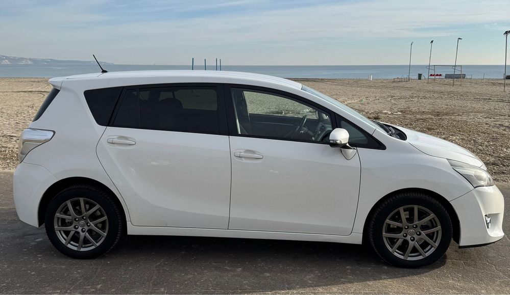 Toyota Verso 2013