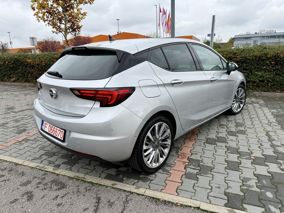 Opel Astra K 2020/Interior OPC/Sistem audio BOSE