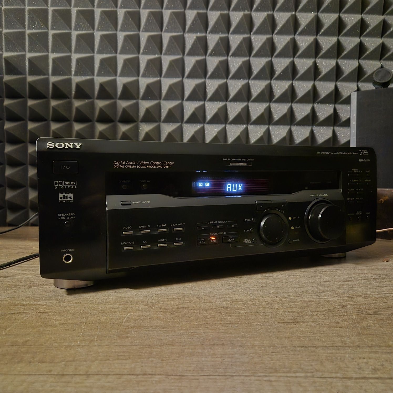 Усилвател / Ресивър Sony STR-DE445