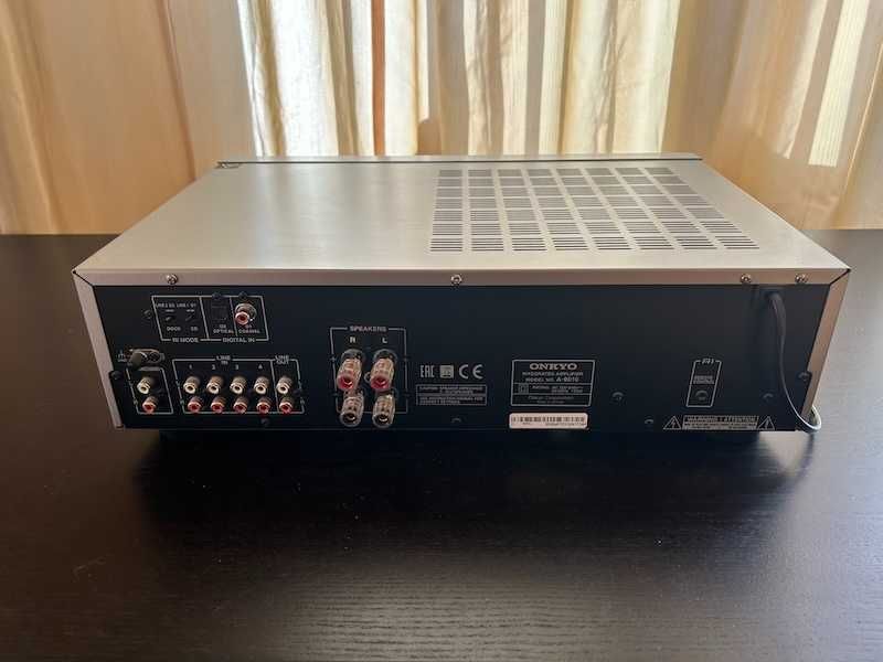 ONKYO A-9010   .