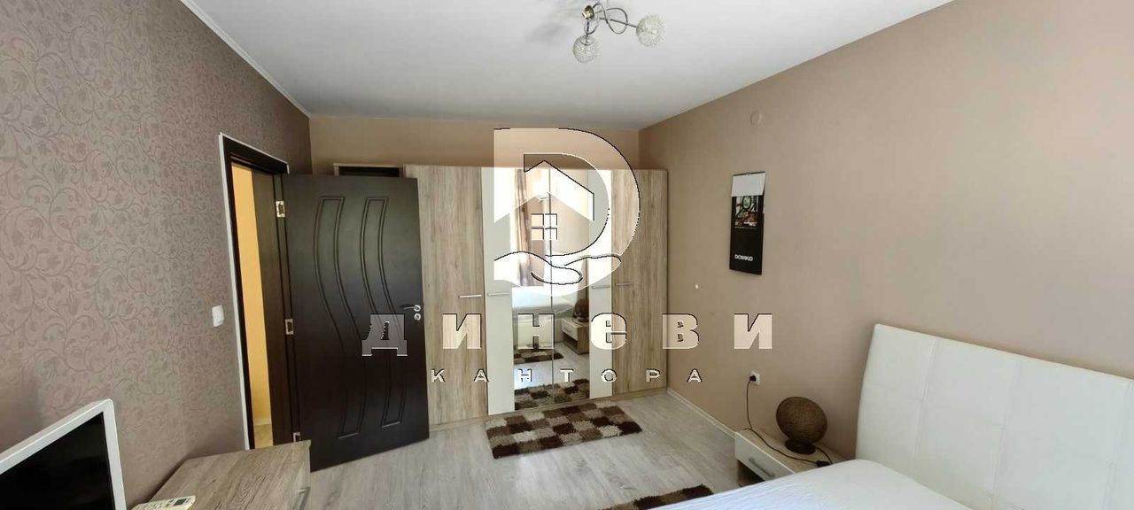Продава се Четиристаен апартамент в Стара Загора, Опълченски - 89 кв.м за 1551 €/кв.м - Снимка #5
