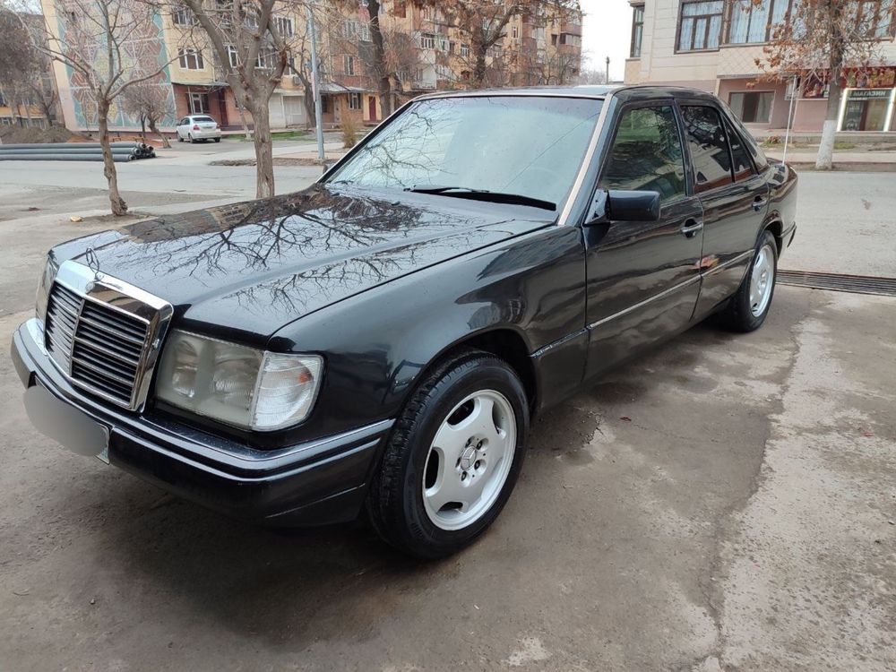 Мерседес бенз W124