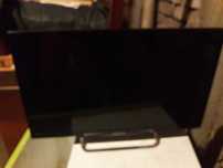 Тв sony kdl 24w605a за части