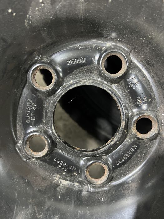 Джанти с гуми 5x100 15 6j ет38  195 65 15 зимни continental