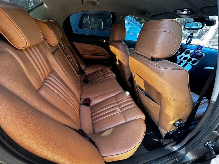 Vând/schimb Alfa Romeo 159 2.4