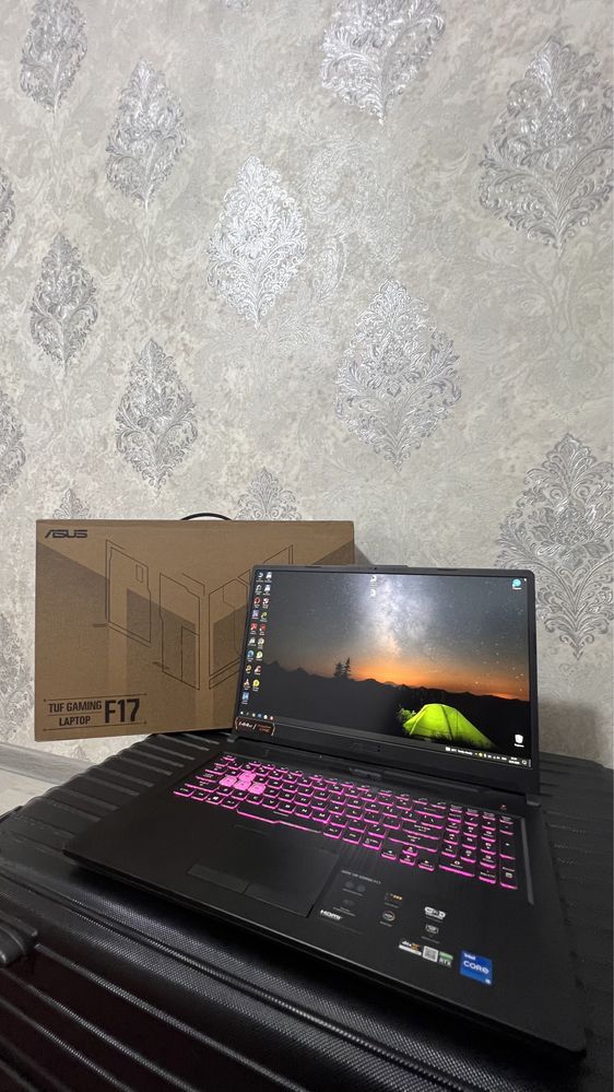 Noutbook Asus TUF GAMING F17 срочно сотилади!