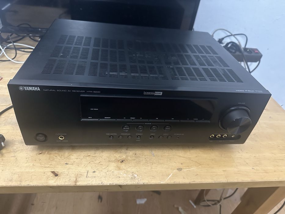 Receiver yamaha alimentare la 220v