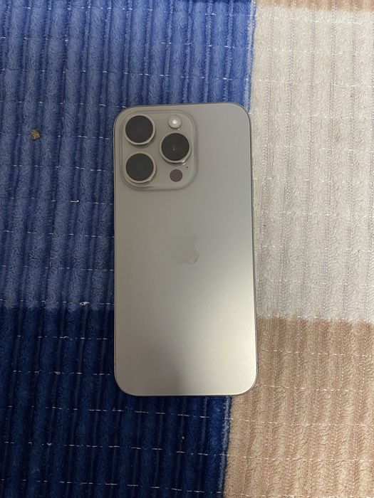 iPhone 15 Pro 128 ГБ Состояние отличное