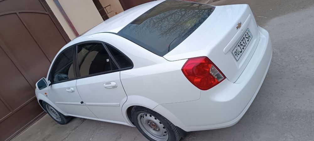 Chevrolet Gentra lacetti