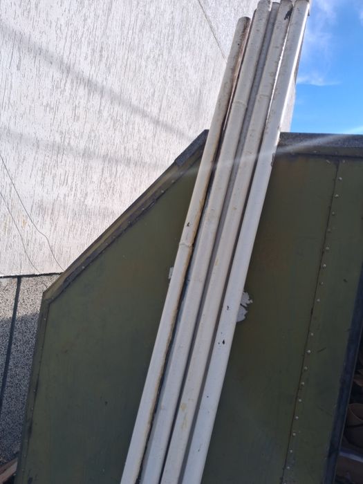 Дебелостенни тръби Осем броя  ф 40  2.5 метра