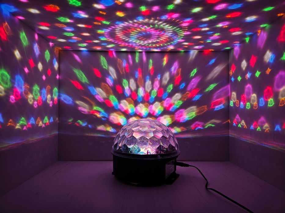 Lumina Disco Magic Ball Multicolora de petrecere cu telecomanda