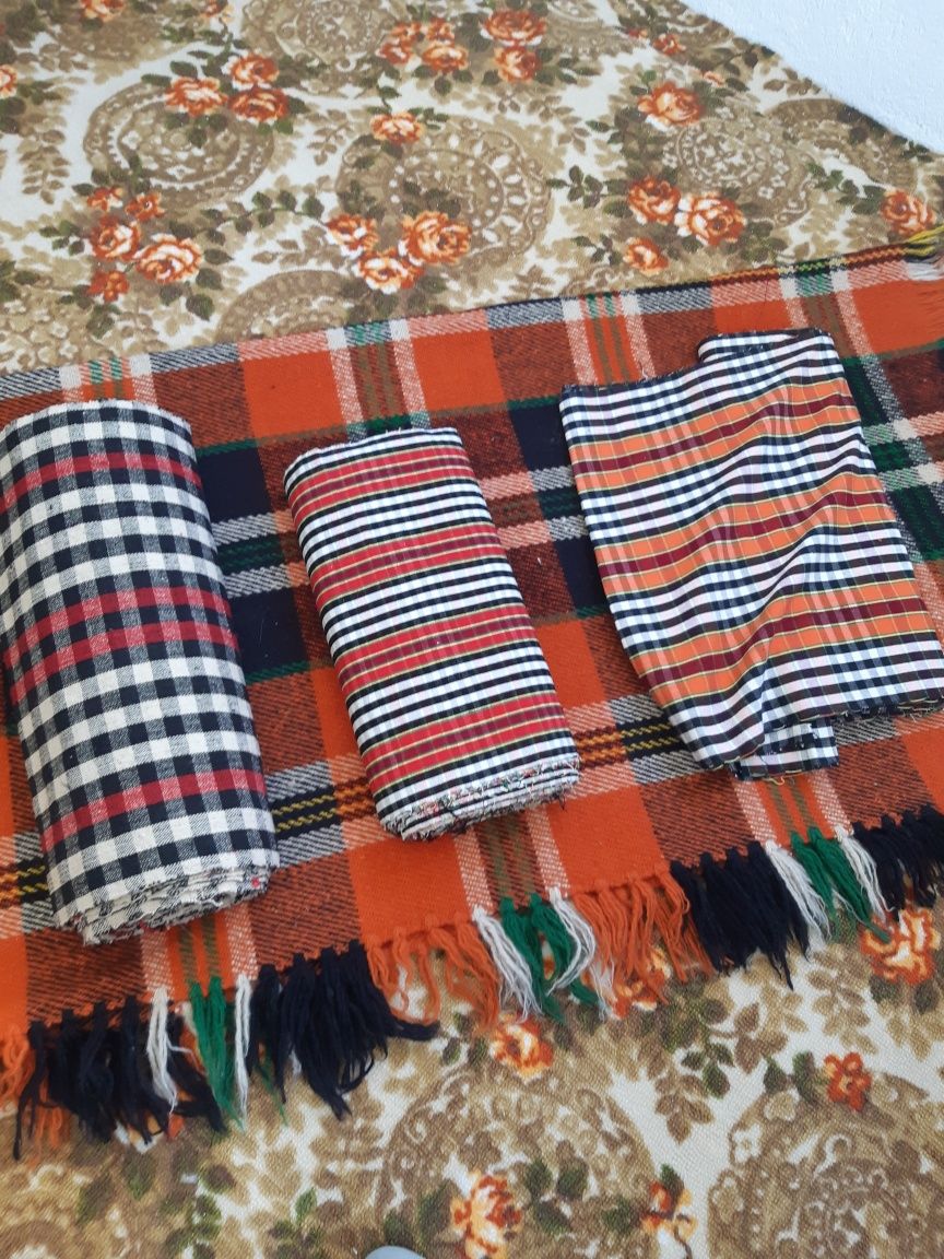 Родопски одеяла, китеници, халища