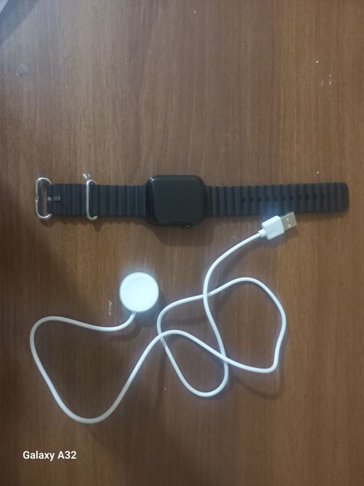 Smart watch с зарядником
