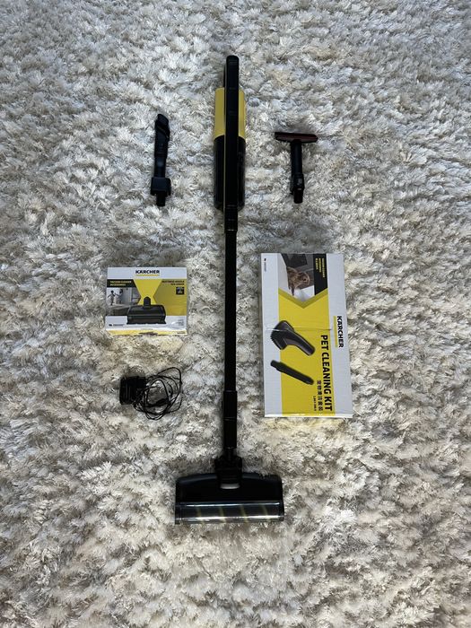 Aspirator Karcher VC 4s Cordless (nou/factura/garantie) +accesorii