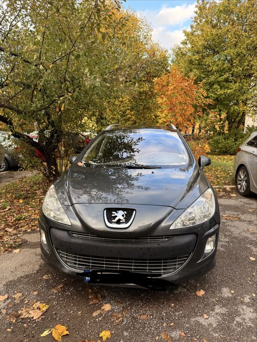 Peugeot 308 SW .