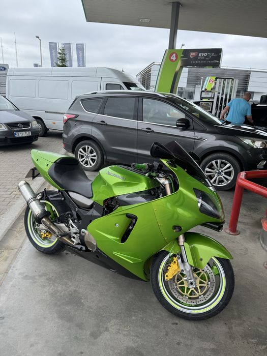 Schimb Kawasaki ZX12R