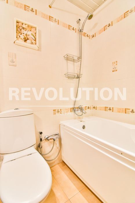 Дава се под наем Многостаен апартамент в София, Иван Вазов - 200 кв.м за 1980 € - Снимка #11