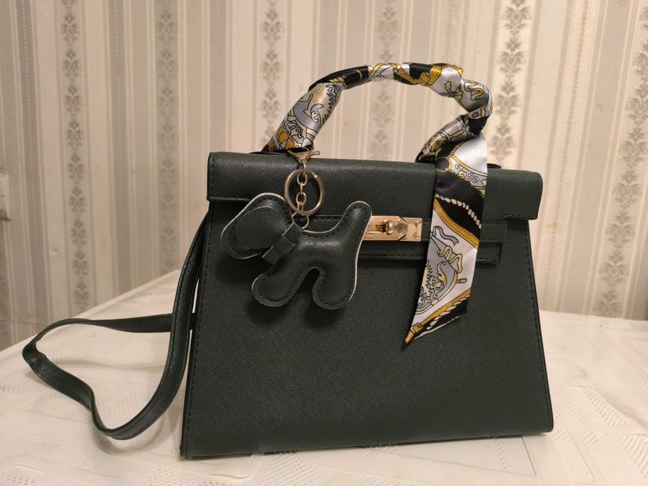 Продам сумку новая