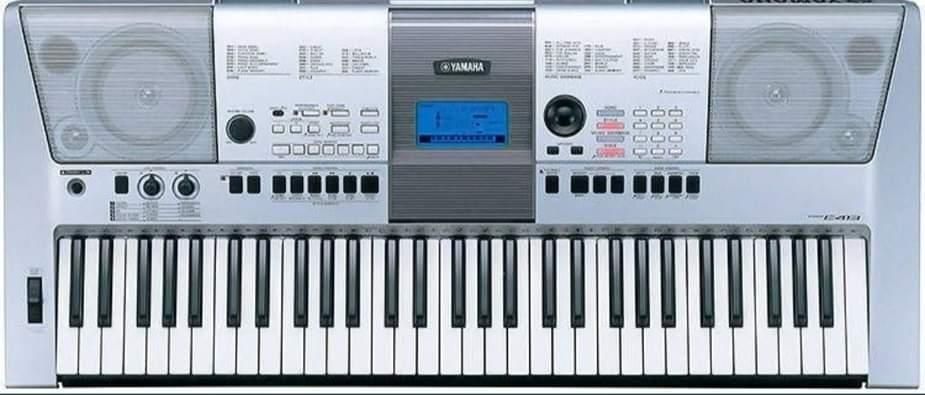 Продам синтезатор Yamaha