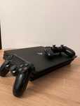 Vand PlayStation 4 pro impecabil!!!