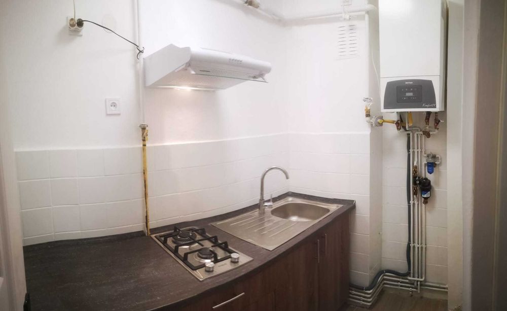 Inchieiez Garsoniera vizavi Kaufland Tractorul